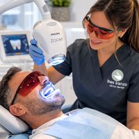BLANQUEAMIENTO DENTAL CLÍNICA DENTAL INÉS IRANZO BLANQUEAMIENTO DENTAL CLÍNICA DENTAL INÉS IRANZO